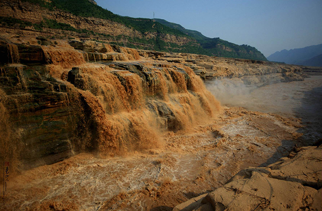 China’s Top 10 in The World-The largest Sand content river in the world – the Yellow River