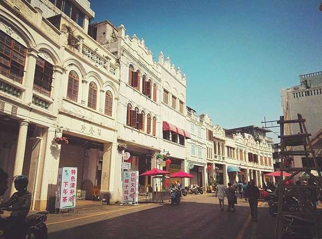 Top 10 Historical Streets in China-Haikou Qilou Old Street