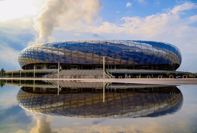 Chinas Top Ten Sports Centers-Dalian Sports Center Stadium