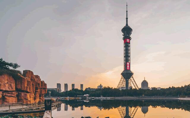 Top 10 Night View TV Towers in China-Hebei Shijiazhuang TV Tower