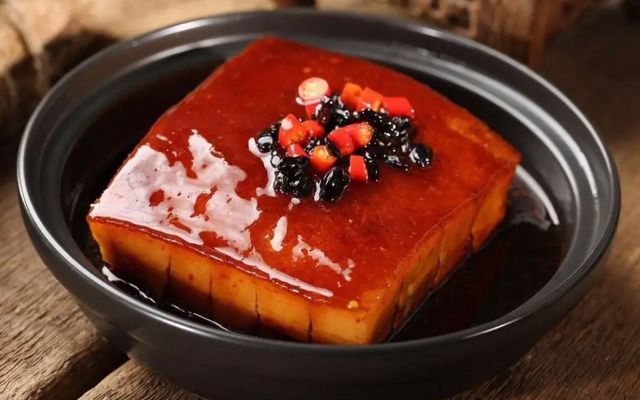 Top 10 Famous Dishes in China-Dongpo's Braised Pork
