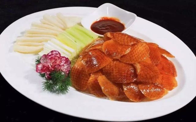 Top 10 Famous Dishes in China-Peking Duck