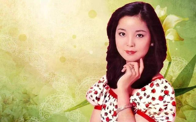 Top 10 Chinese Female Singers