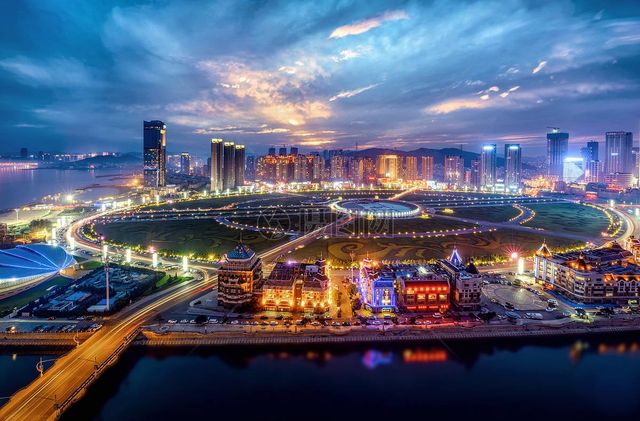 Top 10 Cities With Night Views In China-dallian