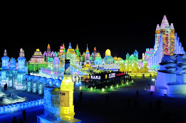 Top 10 Winter Tourist Attractions in China-Harbin Ice and Snow World