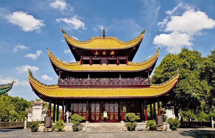 Top 10 Ancient Buildings In China-Yueyang Tower