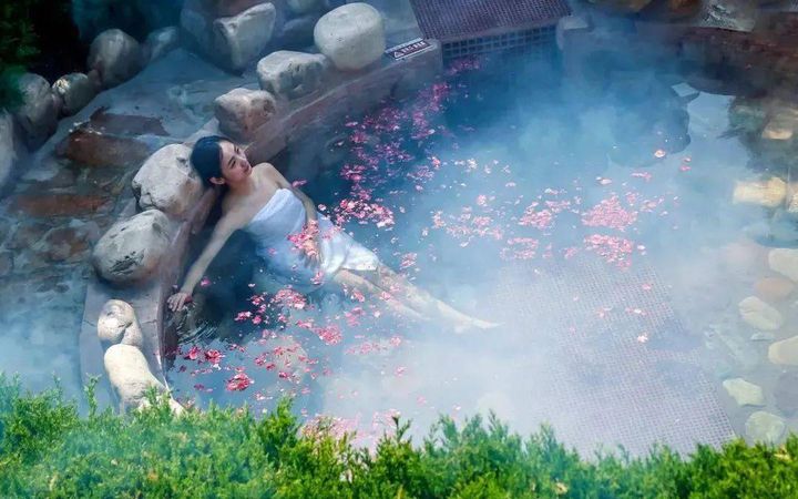 Top 10 Forest Hot Springs In China